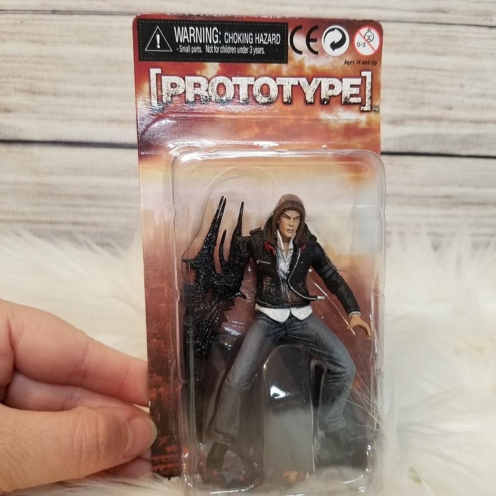 Prototype Alex Mercer Mini Figure